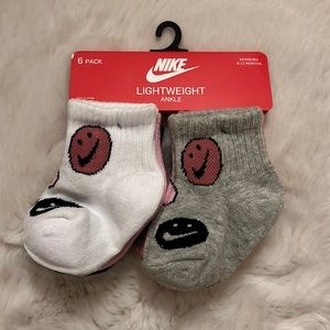 Nike Baby Girl Smiley Face Ankle Socks 6-Pack